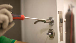 Commercial Locksmith at 91204 Glendale, California